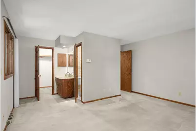 400 Cimarron Circle, Chanhassen, MN 55317 - Photo 30