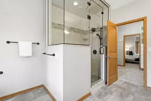 164 Bank St SE, Minneapolis, MN 55414 - Photo 26