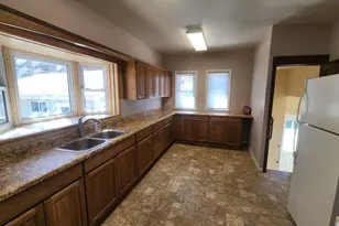 304 2nd Ave SE, Pipestone, MN 56164 - Photo 8