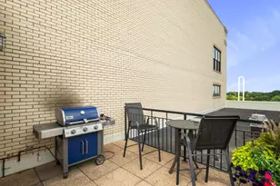 212 N 1st St, Minneapolis, MN 55401 - Photo 42