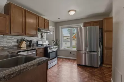751 Minnehaha Avenue W, Saint Paul, MN 55104 - Photo 8