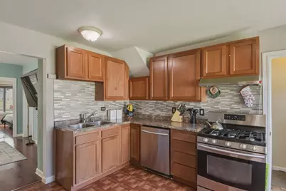 751 Minnehaha Avenue W, Saint Paul, MN 55104 - Photo 10