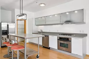 2818 Aldrich Ave S, Minneapolis, MN 55408 - Photo 32