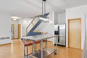 2818 Aldrich Ave S, Minneapolis, MN 55408 - Photo 30