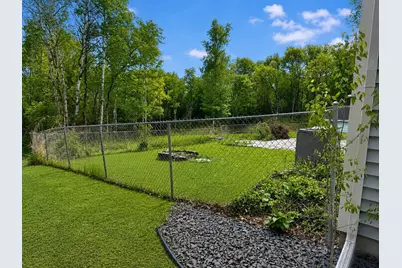 238 Glen Circle, River Falls, WI 54022 - Photo 6
