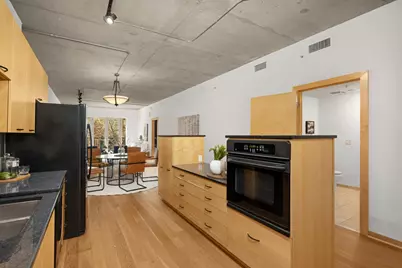 212 N 1st Street #202, Minneapolis, MN 55401 - Photo 8