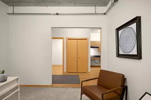 212 N 1st St, Minneapolis, MN 55401 - Photo 28