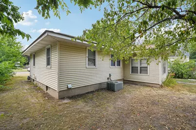 5324 Emerson Avenue N, Brooklyn Center, MN 55430 - Photo 32