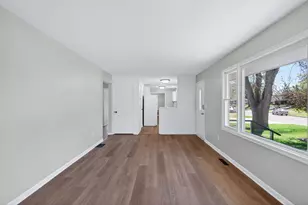 6842 Drew Ave N, Brooklyn Center, MN 55429 - Photo 6