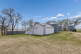 71661 365th St, Kimball, MN 55353 - Photo 30