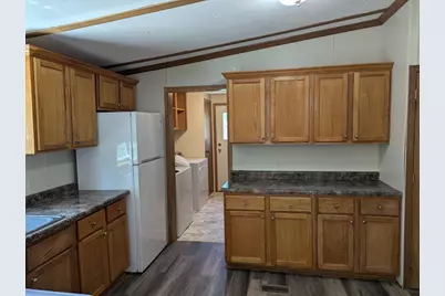 304 Valley View Drive, Redwood Falls, MN 56283 - Photo 14