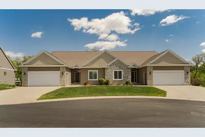 2824 Ivory Road NE, Rochester, MN 55906 - Photo 2