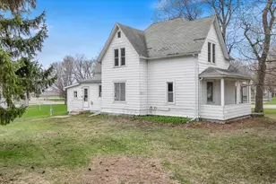 106 E Park Ave, Buffalo Lake, MN 55332 - Photo 46