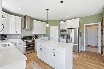 999 152nd Avenue, New Richmond, WI 54017 - Photo 6