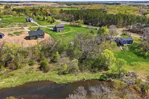 999 152nd Ave, New Richmond, WI 54017 - Photo 2