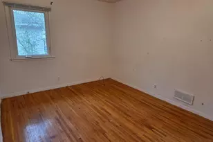 7101 Hartkopf Ln, Brooklyn Park, MN 55428 - Photo 10