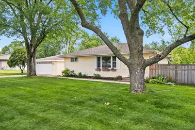 7659 Xerxes Avenue S, Richfield, MN 55423 - Photo 2