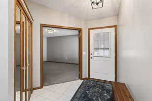 7664 Ojibway Park Draw, Woodbury, MN 55125 - Photo 6