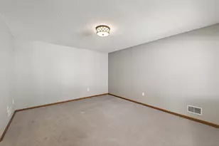 7664 Ojibway Park Draw, Woodbury, MN 55125 - Photo 22