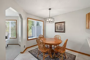 7664 Ojibway Park Draw, Woodbury, MN 55125 - Photo 14