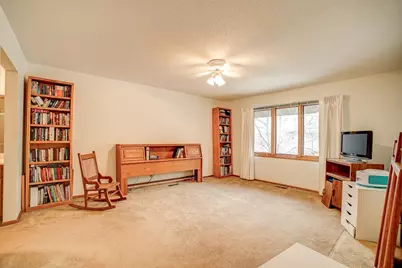9222 Decatur Avenue S, Bloomington, MN 55438 - Photo 12