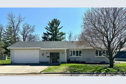227 2nd Avenue N, Emmons, MN 56029 - Photo 1