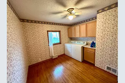 227 2nd Avenue N, Emmons, MN 56029 - Photo 20