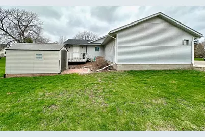 227 2nd Avenue N, Emmons, MN 56029 - Photo 6