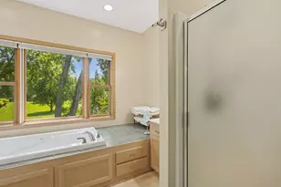 118 S Shannon Dr, Shakopee, MN 55379 - Photo 36
