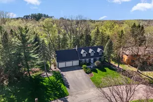 60 Deer Hills Ct, North Oaks, MN 55127 - Photo 36