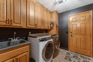 60 Deer Hills Ct, North Oaks, MN 55127 - Photo 14