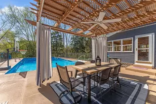 60 Deer Hills Ct, North Oaks, MN 55127 - Photo 18