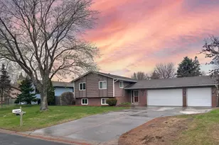 2016 84th Ave N, Brooklyn Park, MN 55444 - Photo 1