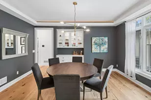 25695 Maple View Ct, Shorewood, MN 55331 - Photo 8