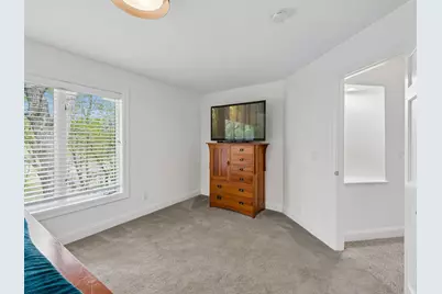 25695 Maple View Court, Shorewood, MN 55331 - Photo 36