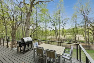 25695 Maple View Ct, Shorewood, MN 55331 - Photo 48