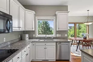 16225 49th Pl N, Plymouth, MN 55446 - Photo 38