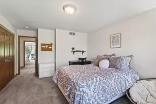 16225 49th Pl N, Plymouth, MN 55446 - Photo 24