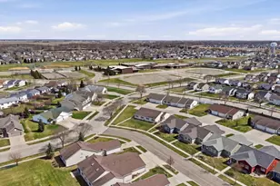2108 57th Ave S, Fargo, ND 58104 - Photo 34
