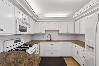 1805 Eagle Ridge Drive #4, Mendota Heights, MN 55118 - Photo 12