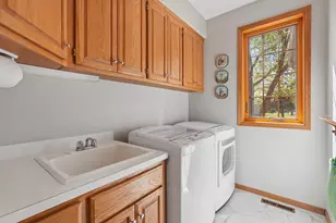 5754 Pond Dr, Shoreview, MN 55126 - Photo 20