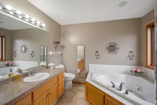 10956 Fox Hollow Circle N, Champlin, MN 55316 - Photo 12