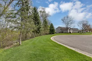 610 Knollwood Ct, Annandale, MN 55302 - Photo 4