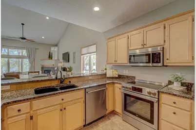 16807 Edinburg Way, Lakeville, MN 55024 - Photo 18