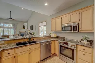 16807 Edinburg Way, Lakeville, MN 55024 - Photo 18