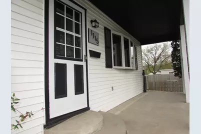 1115 Albion Avenue, Fairmont, MN 56031 - Photo 2