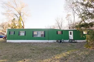 2259 Cheshire Cir, Mounds View, MN 55112 - Photo 6