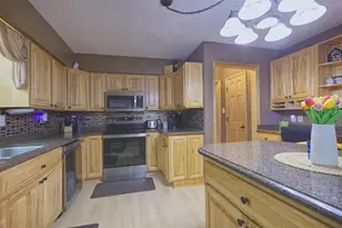 115 Lake Ave E, Winsted, MN 55395 - Photo 12