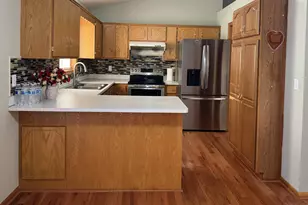7431 Dupont Ave N, Brooklyn Park, MN 55444 - Photo 6