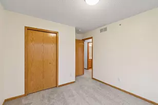 249 Pleasant Ln, Chaska, MN 55318 - Photo 18